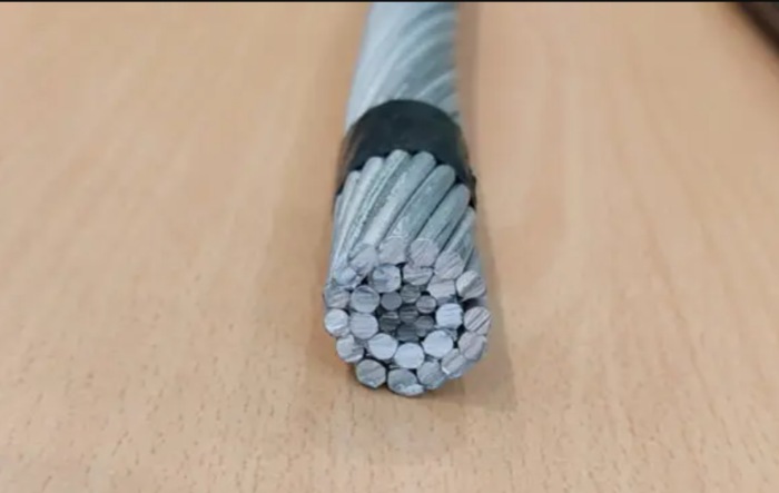 Dây cáp điện dẫn thép